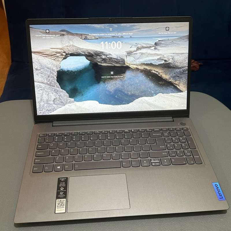 لپ تاپ 15.6 اینچی لنوو مدل IdeaPad 3 15IAU7-i3 1215U 4GB 256SSD